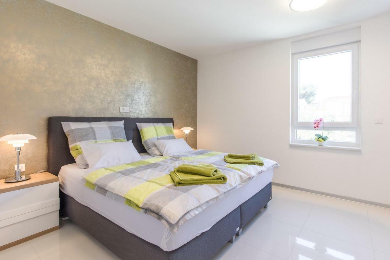 Argonaut Apartman Krk Town Kültér fotó